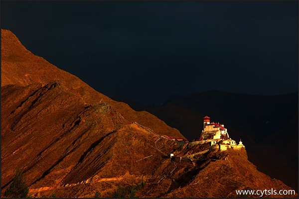 西藏自治區(qū)有名的景點(diǎn)