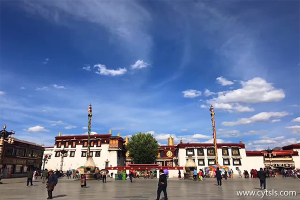 西藏跟團(tuán)游