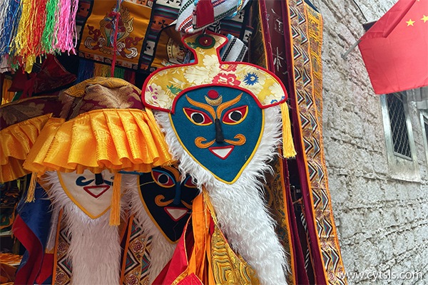 西藏旅游多少錢(qián)
