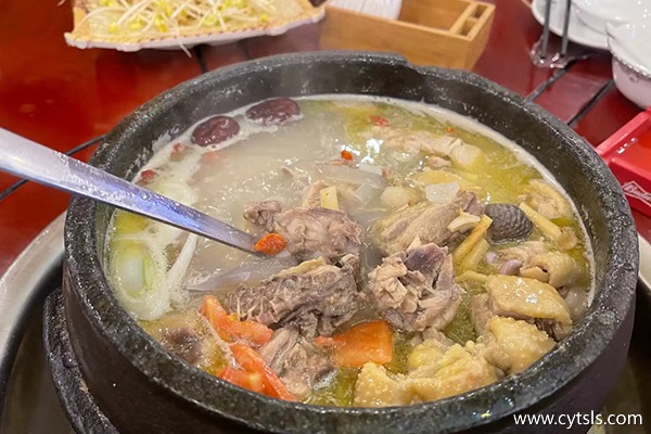 到西藏旅游一周花多少錢(qián)